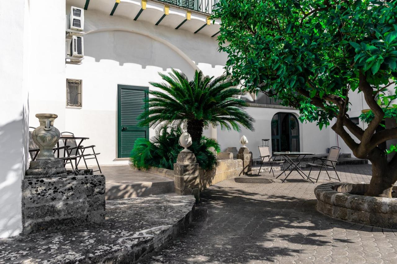 Casa Vacanza Gico' Alezio Extérieur photo